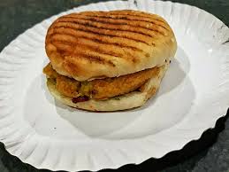 Grill Butter Wada Pav